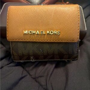 Michael Kors Jet Set Travel Card Case – Logo Canvas Compact Wallet